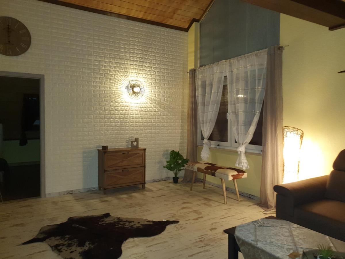 Ferienwohnung Zum Schlossblick Naehe Europa Park Mahlberg Zewnętrze zdjęcie